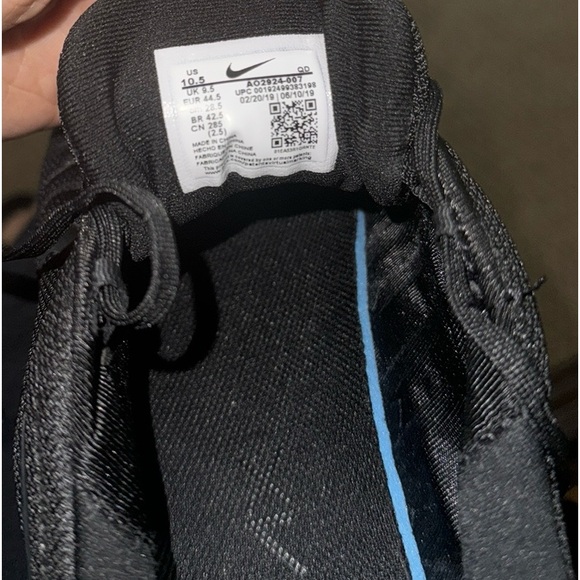 Black Nike Air Max; Size 10.5 Men’s - Picture 10 of 10